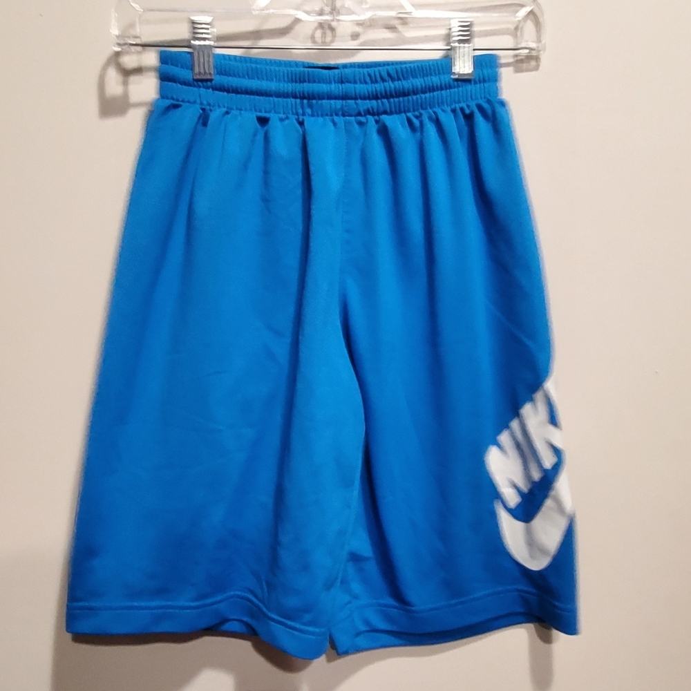 Men's Nike Blue Athletic Shorts with Elastic Waistband Medium